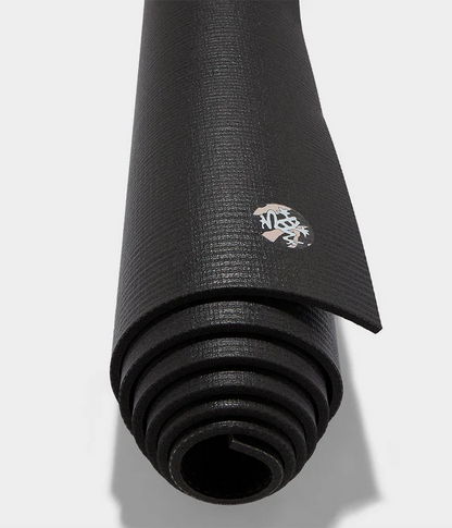 Στρώμα Yoga Mat Manduka pro® yoga mat - Black Gerry Lopez  6mm Διαστάσεις: 180cm x 66cm  3,4 kg