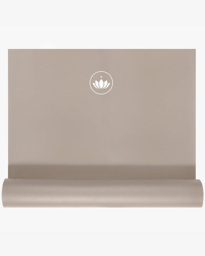 Lotuscrafts Yoga Mat ARISE | Αντιολισθητικό στρώμα Yoga από φυσικό καουτσούκ & 15% ανακυκλώσιμο λατέξ - Light Taupe Βάρος: 2kg Διαστάσεις: 185cm x 65cm Πάχος: 0,4cm - mykarma.gr