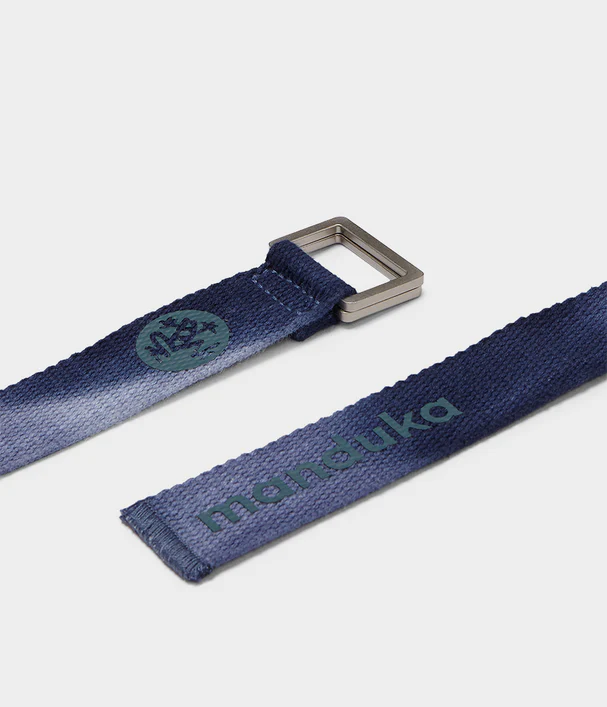 Manduka Ιμάντας - Unfold Yoga Strap - Moon TD   182cm x 3,2cm - mykarma.gr