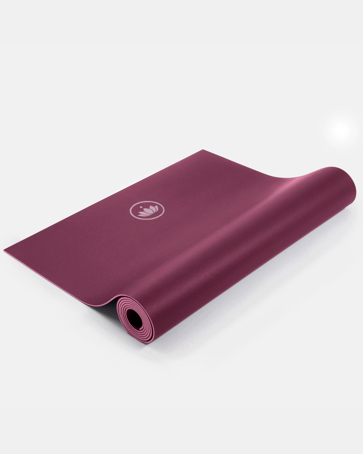 Lotuscrafts Yoga Mat ARISE | Αντιολισθητικό στρώμα Yoga από φυσικό καουτσούκ & 15% ανακυκλώσιμο λατέξ - Dark Cranberry Βάρος: 2kg Διαστάσεις: 185cm x 65cm Πάχος: 0,4cm