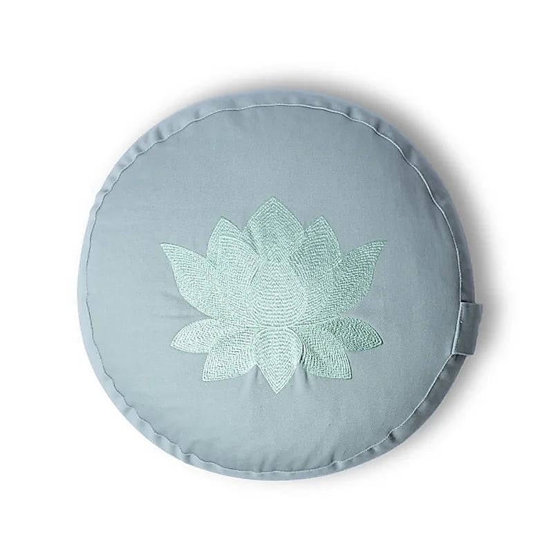 Μαξιλάρι Διαλογισμού “Lotus” με φαγόπυρο - Οργανικό βαμβάκι Διαστάσεις: 33 × 17 εκ Βάρος: 2100 γρ - mykarma.gr