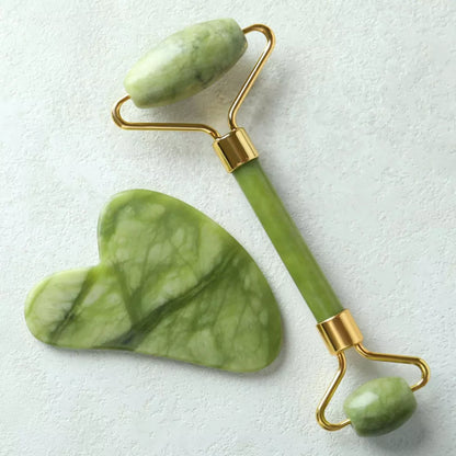 Σετ από Massage Roller & Gua Sha από Πράσινο Νεφρίτη (Green Jade) - για μασάζ προσώπου - mykarma.gr