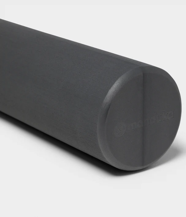 Yoga Manduka Block- Recycled Foam Roller - κύλινδρος αφρού - Thunder 45,7cmx15,2cmx15,2cm - mykarma.gr