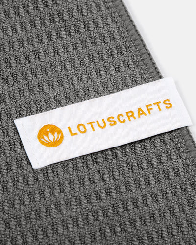 Lotuscrafts - Πετσέτα Στρώματος - Yoga Mat Towel - Anthracite Διαστάσεις: 183cm x 61cm - mykarma.gr