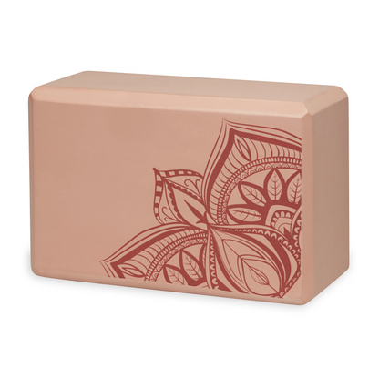 Gaiam - Yoga & Pilates block - Cantaloupe Point - τουβλάκι γιόγκα Διαστάσεις: 22,6 cm x 15 cm x 10 cm Βάρος: 180 g - mykarma.gr