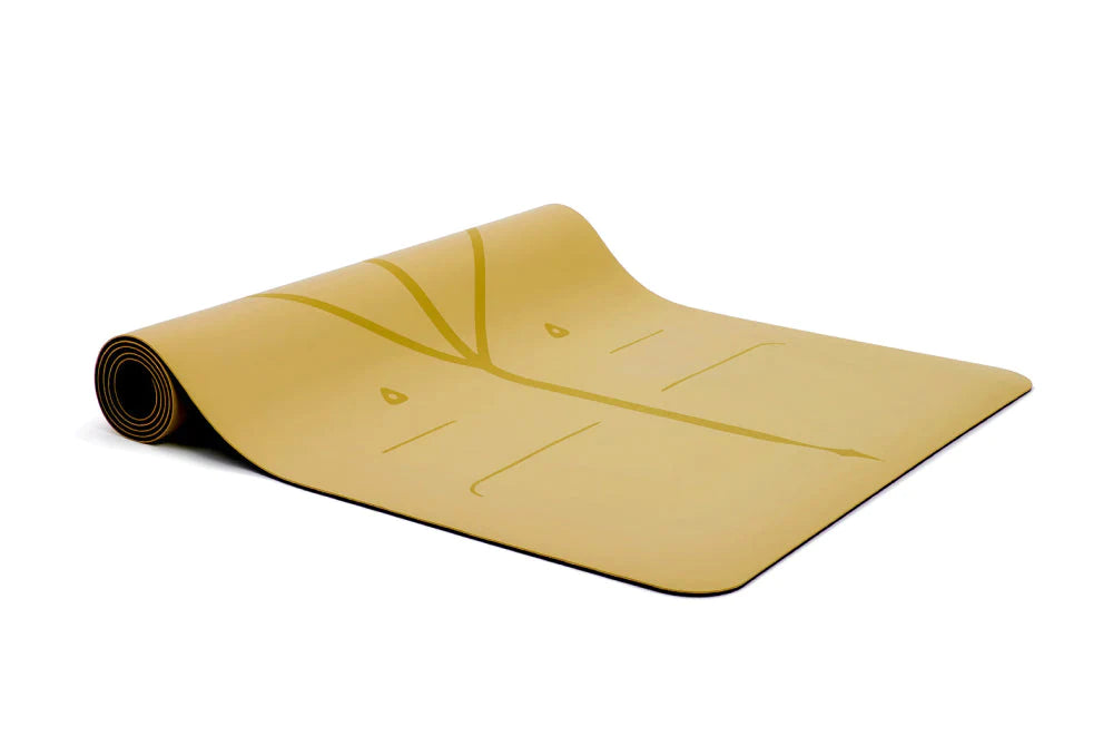Liforme Yoga Mat Golden Sand | Στρώμα Yoga Golden Sand + τσάντα ΔΩΡΟ Βάρος 2.5kg Διαστάσεις 185cm x 68cm Πάχος 4.2mm - mykarma.gr