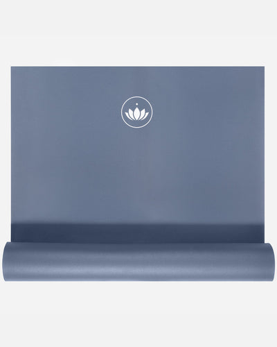 Lotuscrafts Yoga Mat ARISE | Αντιολισθητικό στρώμα Yoga από φυσικό καουτσούκ & 15% ανακυκλώσιμο λατέξ - Cornflower Βάρος: 2kg Διαστάσεις: 185cm x 65cm Πάχος: 0,4cm - mykarma.gr