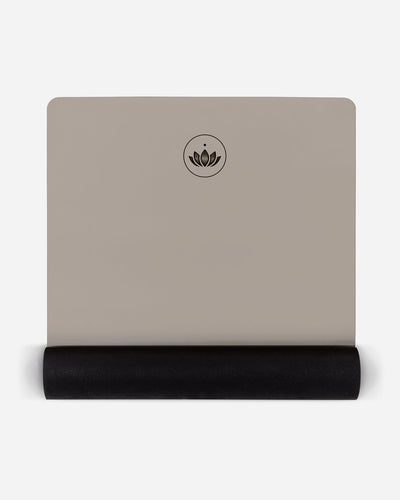 Lotuscrafts Yoga Mat PURE | Αντιολισθητικό στρώμα Yoga από φυσικό καουτσούκ PU - ποικιλία χρωμάτων  Βάρος: 2.6kg Διαστάσεις: 183cm x 66cm Πάχος: 0,4cm - mykarma.gr