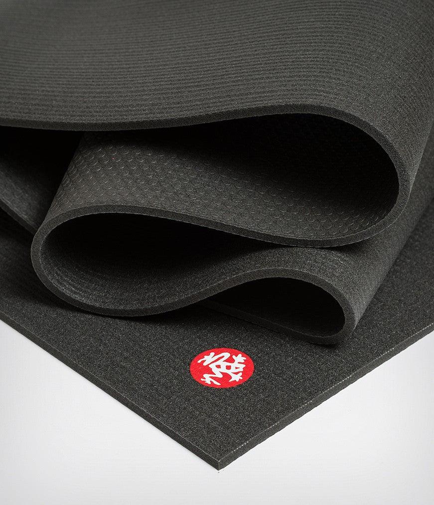 Στρώμα  Yoga Mat Manduka pro® yoga mat - Black  6mm Διαστάσεις 180cm x 66cm 3,4 kg - mykarma.gr