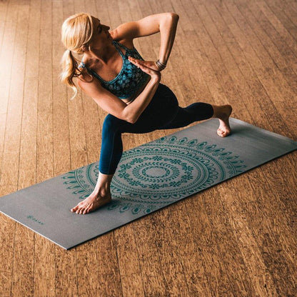 Gaiam Premium Στρώμα Yoga Longer/Wider Teal Marrakesh. Διαστάσεις: Μήκος: 198 εκ Πλάτος: 66 εκ Πάχος: 6 mm - mykarma.gr