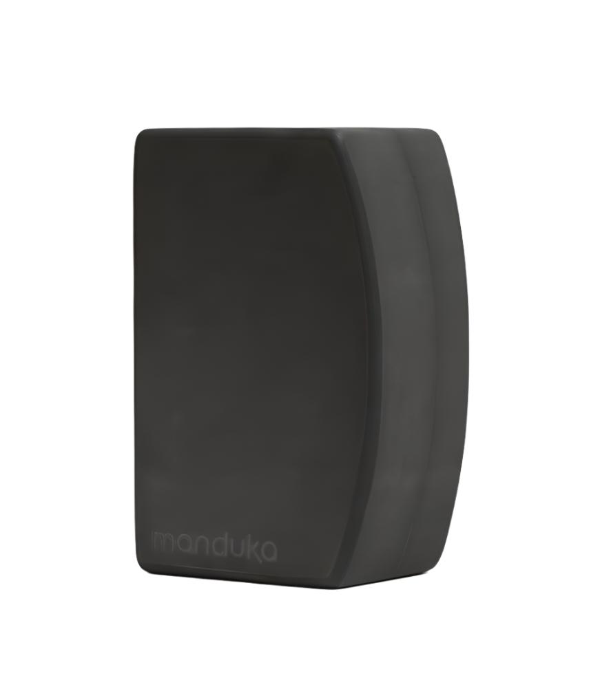 Manduka unBLOK Recycled Foam Yoga Block - Thunder • 0,4 κιλά, 23 εκ. x 15 εκ. x 10 εκ. - mykarma.gr