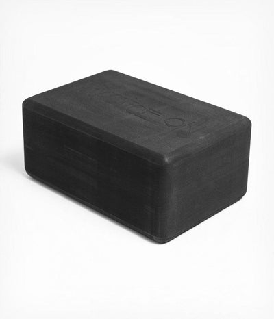 Manduka Recycled Foam Yoga Block - Thunder. •270γρ  • 23 x 15 x 10 εκ - mykarma.gr