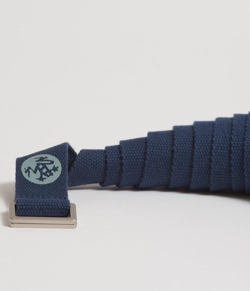 Manduka Ιμάντας - Unfold Yoga Strap - Midnight  244cm x 3,2cm - mykarma.gr