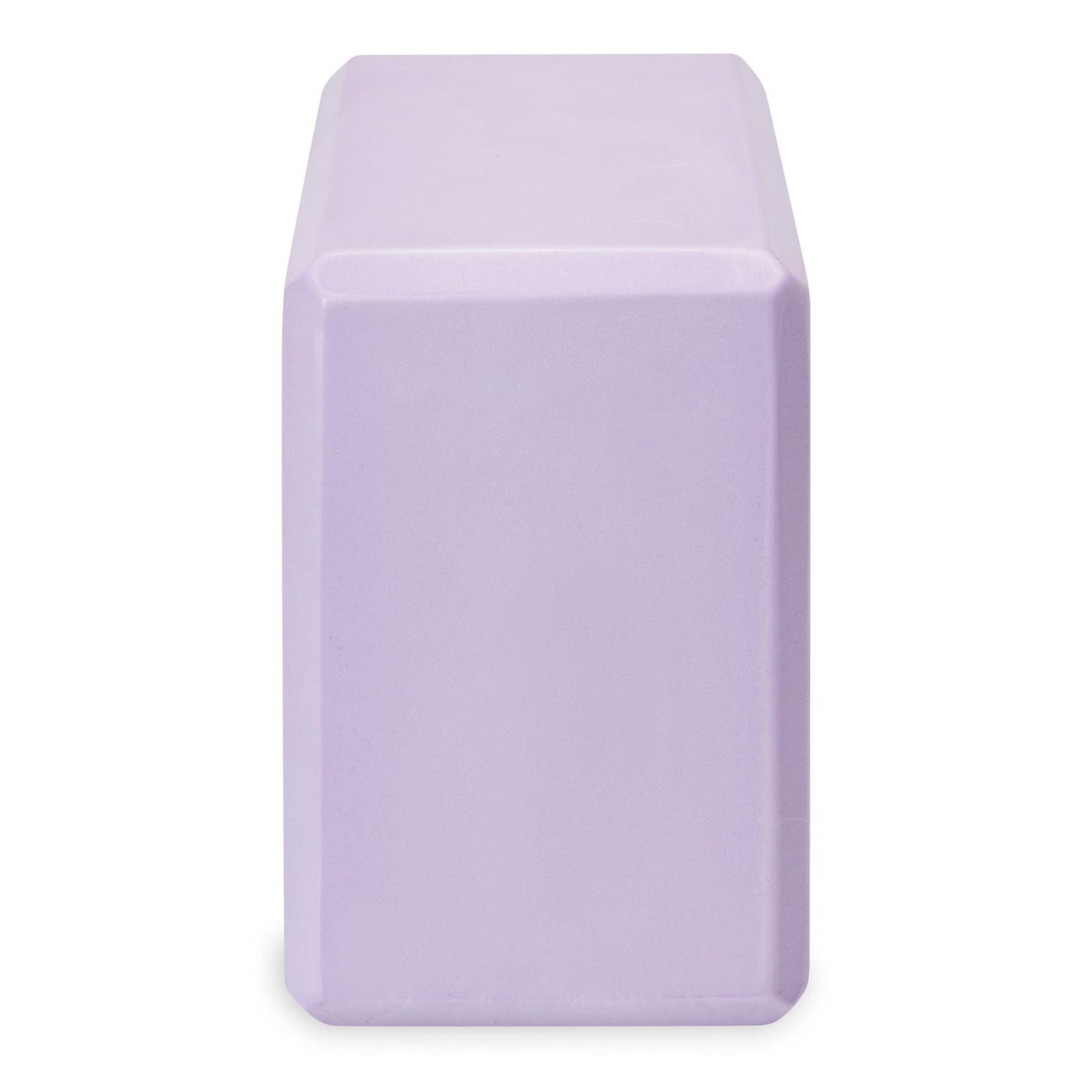 Gaiam -Yoga & Pilates block -Lilac  Point. Διαστάσεις:22,6 cm x 15 cm x 10 cm.Βάρος:180 g - mykarma.gr