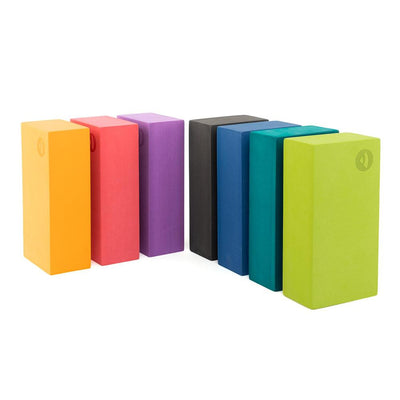 Bodhi «Asana Brick» - Yoga & Pilates block - από σκληρό αφρό EVA - ποικιλία χρωμάτων. Διαστάσεις 22cm x 11cm x 6,6 cm.Βάρος: 200g - mykarma.gr