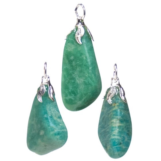 Κρεμαστό Μενταγιόν από Αμαζονίτη (Amazonite).Διαστάσεις: 2 εκ.(Η συσκευασία περιέχει 1 τεμάχιο) - mykarma.gr