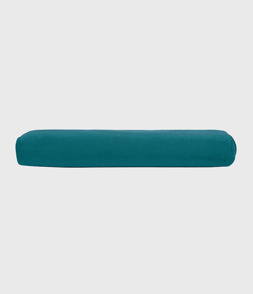 Manduka  Lean Bolster - Deep Sea.Διαστάσεις: 74 x 18 x 8cm Βάρος: 0,45 kg - mykarma.gr