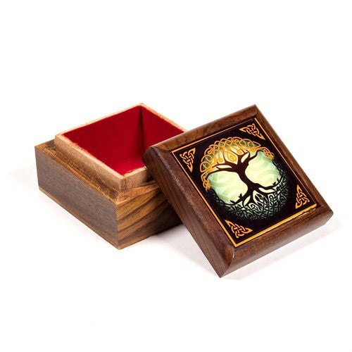 Κουτί κοσμημάτων Tree of Life .Διαστάσεις: 6,5 × 6,5 × 3,5 cm Υλικό: Ξύλο - mykarma.gr
