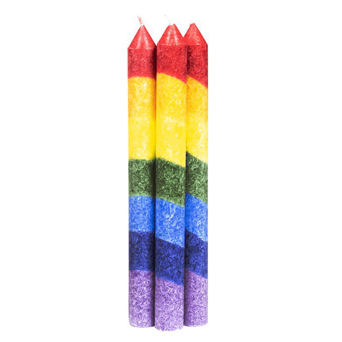ECO Σετ 3 κεριά Rainbow με αιθέρια έλαια (Κέδρος,Ελατο & Δεντρολίβανο).Καθε κερί: βάρος: 65 g  διαστάσεις : 21 × 2,2 cm.Χρόνος καύσης 8-9 ώρες. - mykarma.gr