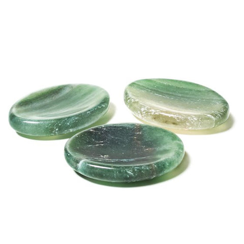 Worry πέτρα- Πράσινη Αβεντουρινη (Green Aventurine) .Διαστάσεις: 3,9 x 3 εκ.Η συσκευασία περιέχει 1 τεμάχιο. - mykarma.gr