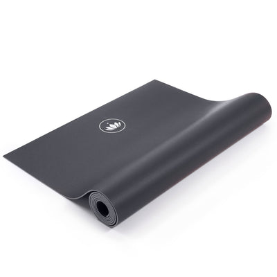 Lotuscrafts Yoga Mat ARISE | Αντιολισθητικό στρώμα Yoga από φυσικό καουτσούκ & 15% ανακυκλώσιμο λατέξ - Graphit. Βάρος 2kg Διαστάσεις 185cm x 65cm Πάχος 0,4cm - mykarma.gr