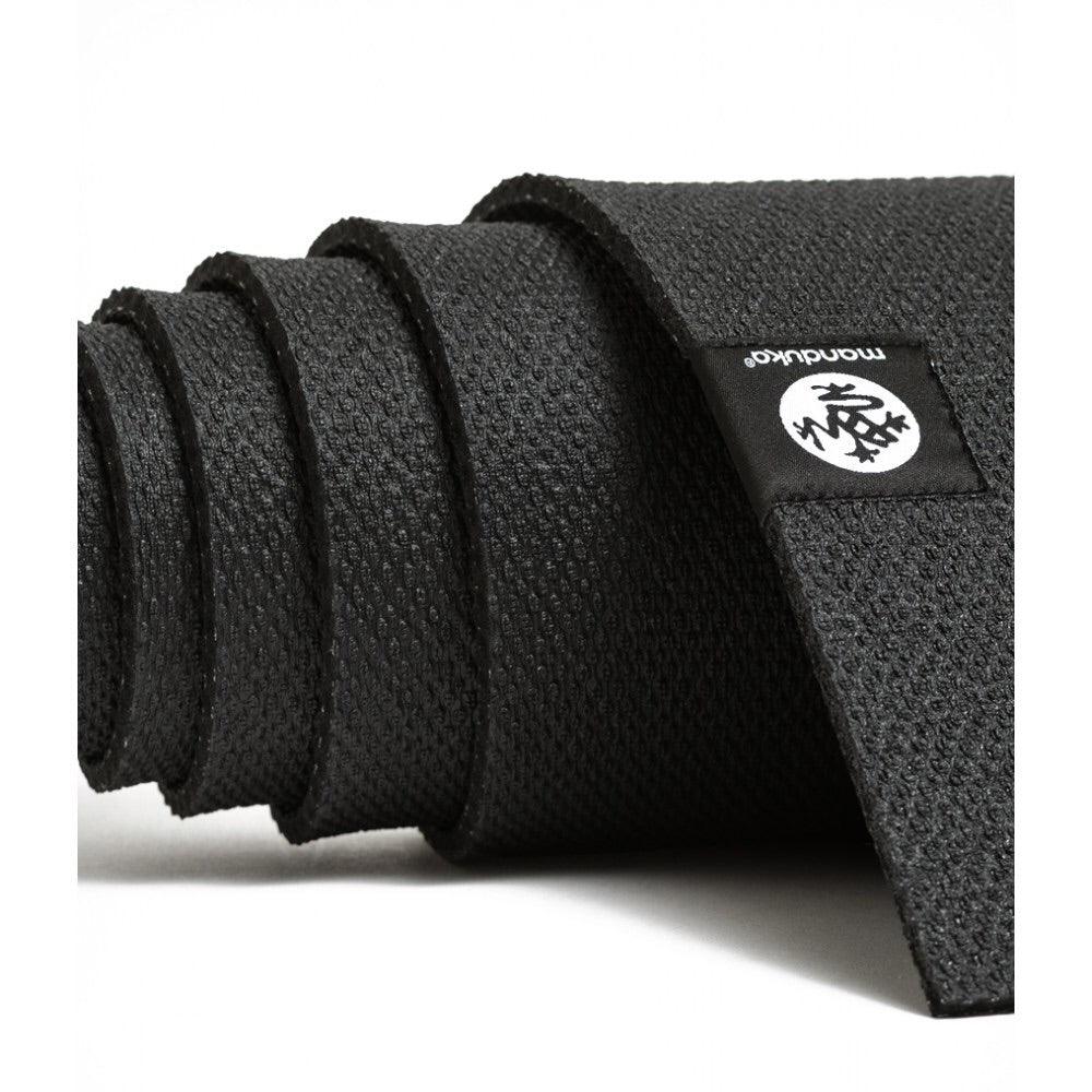 Στρώμα Manduka X Yoga Mat - Black 180cm x 61cm-5mm  1,8kg - mykarma.gr