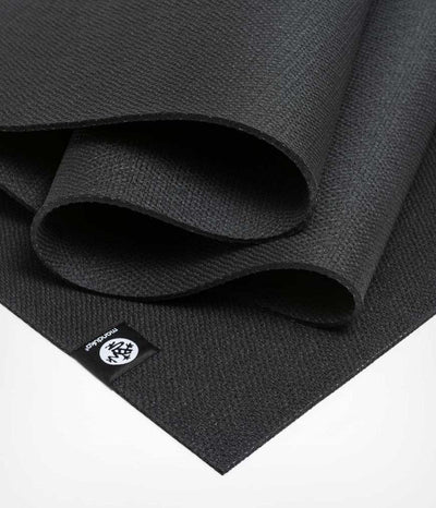 Στρώμα Manduka X Yoga Mat - Black 180cm x 61cm-5mm  1,8kg - mykarma.gr