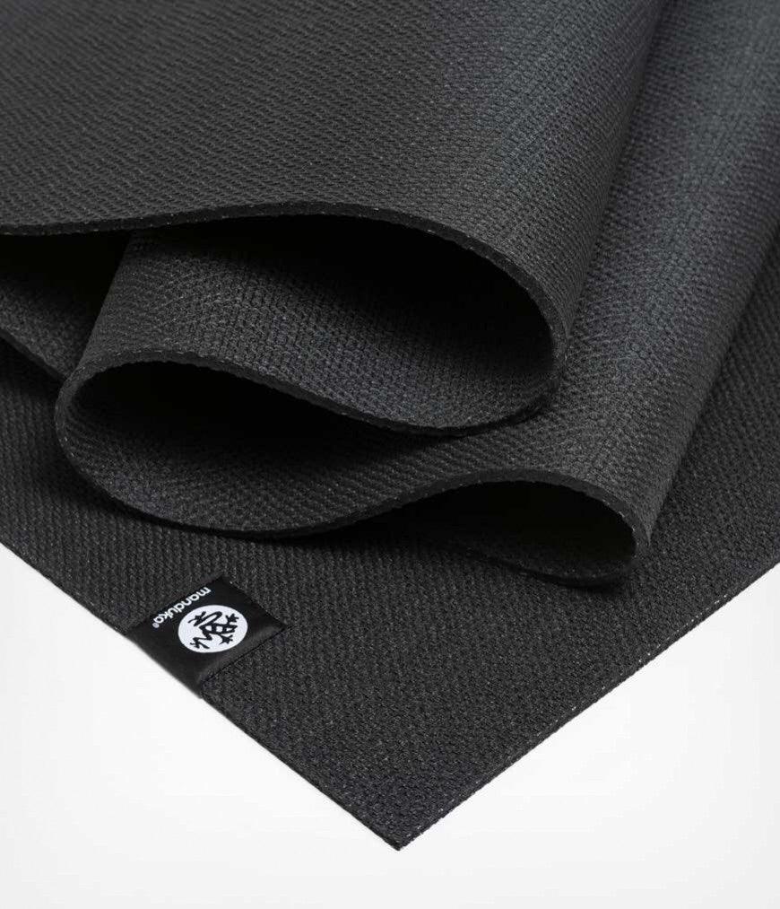 Στρώμα Manduka X Yoga Mat - Black 180cm x 61cm-5mm  1,8kg - mykarma.gr