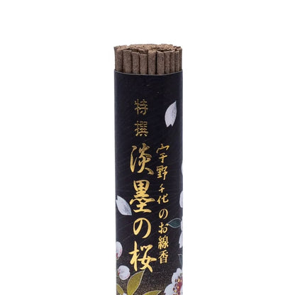 Ιαπωνικό Στικ  - Tokusen Usuzumi no Sakura -Cherry Blossom, Sandalwood & Japanese Cypress - 50 Στικ.Βάρος: 20 g. Χρόνος καύσης για κάθε Στικ 30 λεπτά. - mykarma.gr
