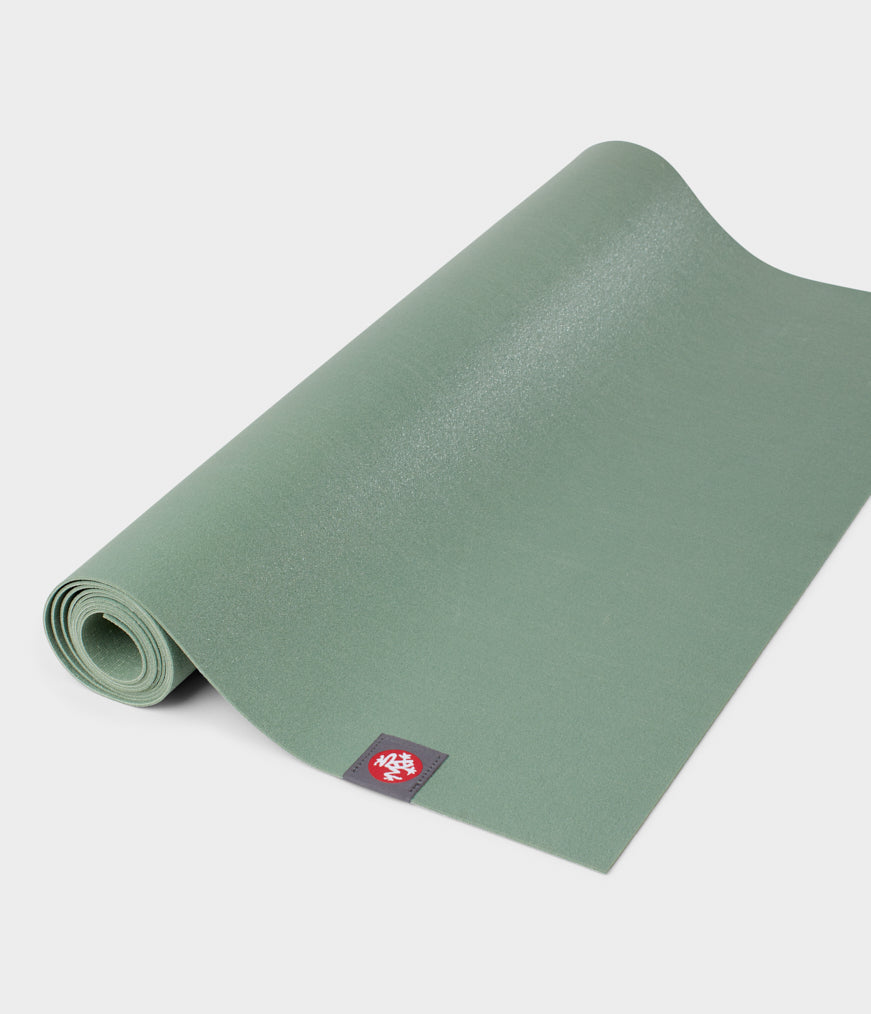 Νέο Στρώμα Manduka Travel eKO® superlite yoga mat - Leaf Green    1,5mm  180cm x 60cm  1kg - mykarma.gr