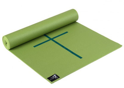 Yogistar- Yoga mat 'Plus -alignment'/Kiwi - Αντιολισθητικό στρώμα με ευθυγραμμίσεις για Yoga & Pilates.Διαστάσεις :195 cm x 61 cm x 5 mm.Βάρος 1,2 kg - mykarma.gr