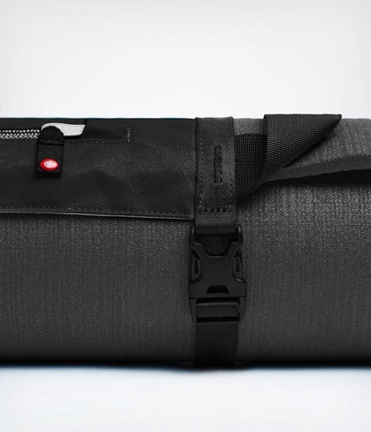 Ιμάντας μεταφοράς+Τσαντάκι Manduka Go Play 3.0 Mat Carrier -Black -  35 cm ιμάντας - Τσαντάκι 20 cm x 30 cm - One Size - mykarma.gr