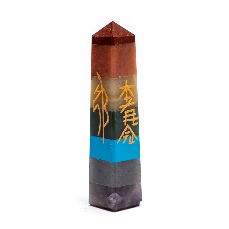 Φυσικό ορυκτό πέτρωμα-Οβελίσκος (Obelisk) 7 Chakra με χαραγμένα σύμβολα του Reiki Διαστάσεις: 10 x 2 cm Βάρος: 80 gr - mykarma.gr