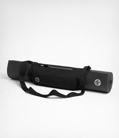 Ιμάντας μεταφοράς+Τσαντάκι Manduka Go Play 3.0 Mat Carrier -Black -  35 cm ιμάντας - Τσαντάκι 20 cm x 30 cm - One Size - mykarma.gr