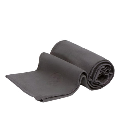 Manduka - Πετσέτα -eQua® Hand Yoga Towel - Thunder . Βάρος 90γρ.  41cm x 67cm - mykarma.gr