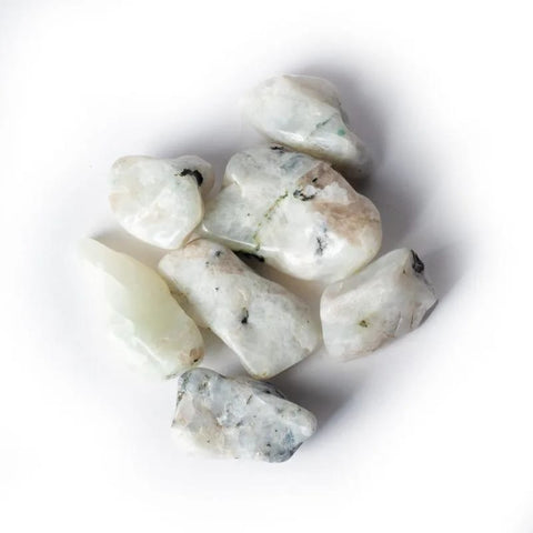 Φυσικό ορυκτό πέτρωμα- Λευκή Φεγγαρόπετρα (White Moonstone).Βάρος: 60 γρ  (1 η 2 πέτρες) - mykarma.gr