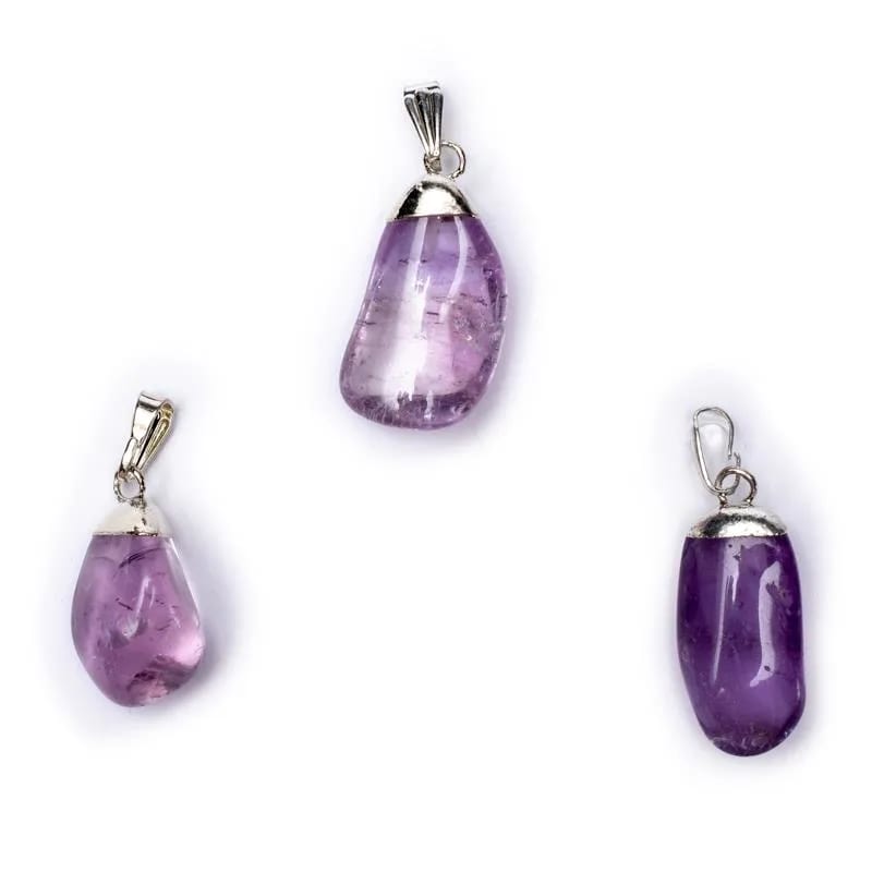 Κρεμαστό Μενταγιόν από Αμέθυστο (Amethyst).Διαστάσεις: 2 εκ.(Η συσκευασία περιέχει 1 τεμάχιο) - mykarma.gr
