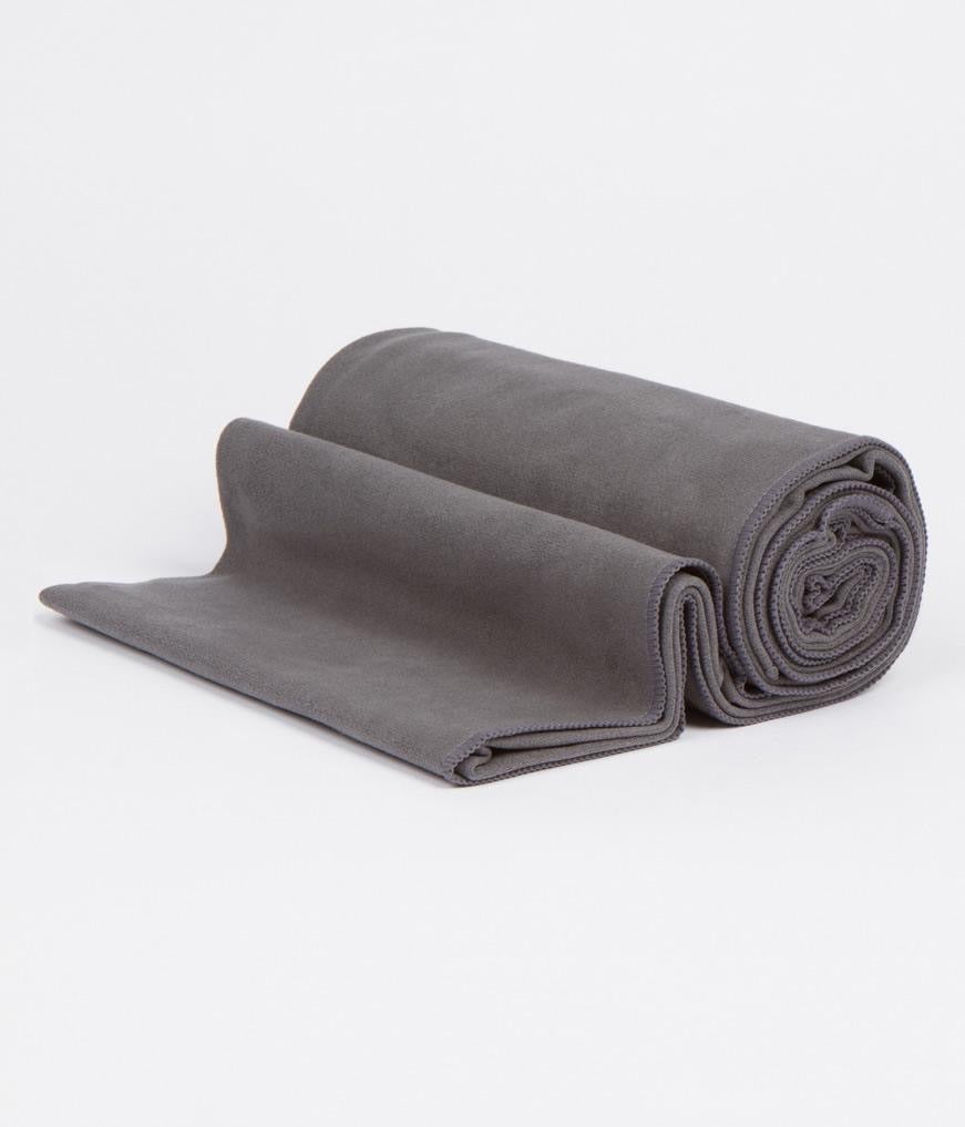 Manduka πετσέτα Στρώματος eQua® Yoga Towel -Thunder   183 x 67 cm  400 g - mykarma.gr