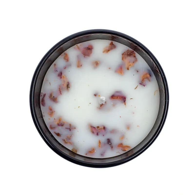 Κερί Σόγιας Organic Goodness με αιθέρια έλαια Τριαντάφυλλο & Γεράνι (Rose & Geranium)με πέταλα από τριαντάφυλλο & κάρδαμο Χρόνος καύσης 55 ώρες Διαστάσεις:11 x 9 cm - mykarma.gr