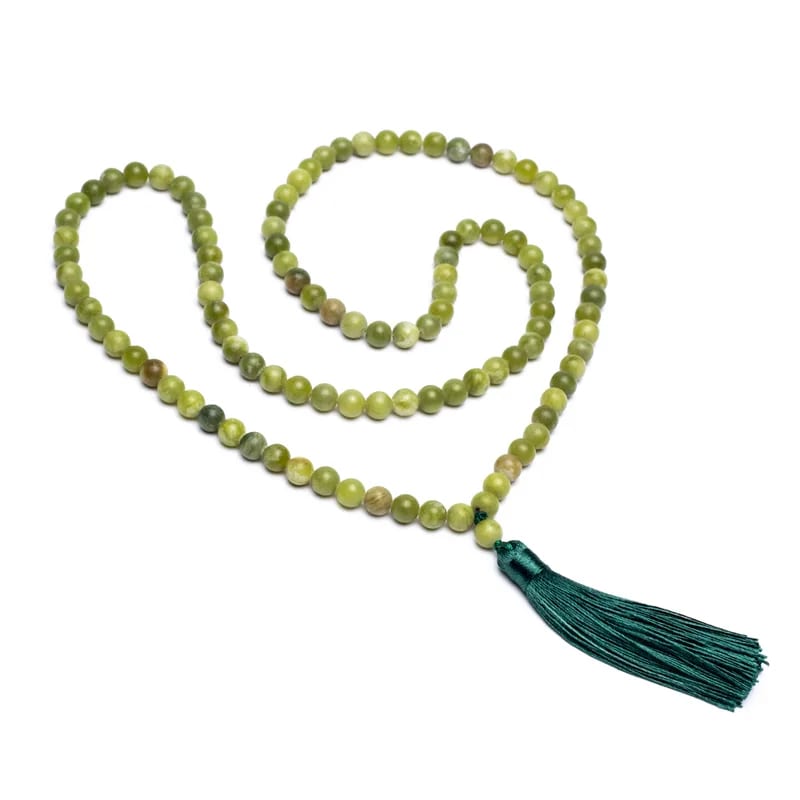 Mala από Πράσινο Νεφρίτη (Green Jade) & φούντα  -  108 χάντρες 0,8 cm + τσάντα.Μήκος: 100 cm  Βάρος: 105 g - mykarma.gr