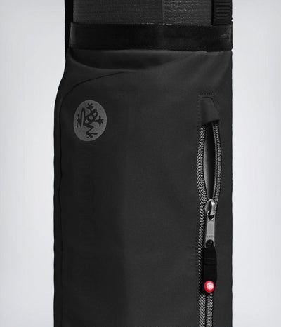 Ιμάντας μεταφοράς+Τσαντάκι Manduka Go Play 3.0 Mat Carrier -Black -  35 cm ιμάντας - Τσαντάκι 20 cm x 30 cm - One Size - mykarma.gr