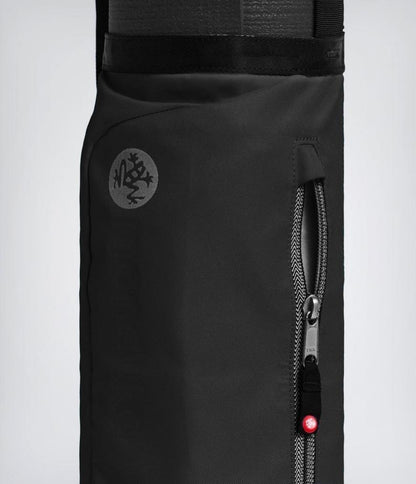Ιμάντας μεταφοράς+Τσαντάκι Manduka Go Play 3.0 Mat Carrier -Black -  35 cm ιμάντας - Τσαντάκι 20 cm x 30 cm - One Size - mykarma.gr