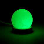 Λάμπα Σφαίρα απο άλατα Ιμαλαΐων λευκή - USB LED φωτίζει  με διάφορα χρώματα που αλλάζουν.Βάρος: 450 g. Διαστάσεις: 9 εκ. - mykarma.gr