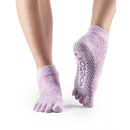 Toesox Full Toe Ankle Grip | Αντιολισθητικές κάλτσες με δάκτυλα. Από Οργανικό βαμβάκι. - mykarma.gr